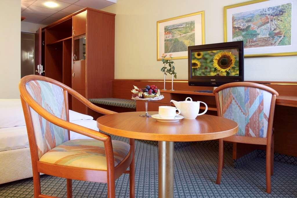 Victor'S Residenz-Hotel Γκέρα Δωμάτιο φωτογραφία